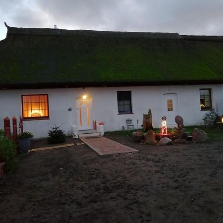 Haus am Peenebach Klein Bunzow Buitenkant foto
