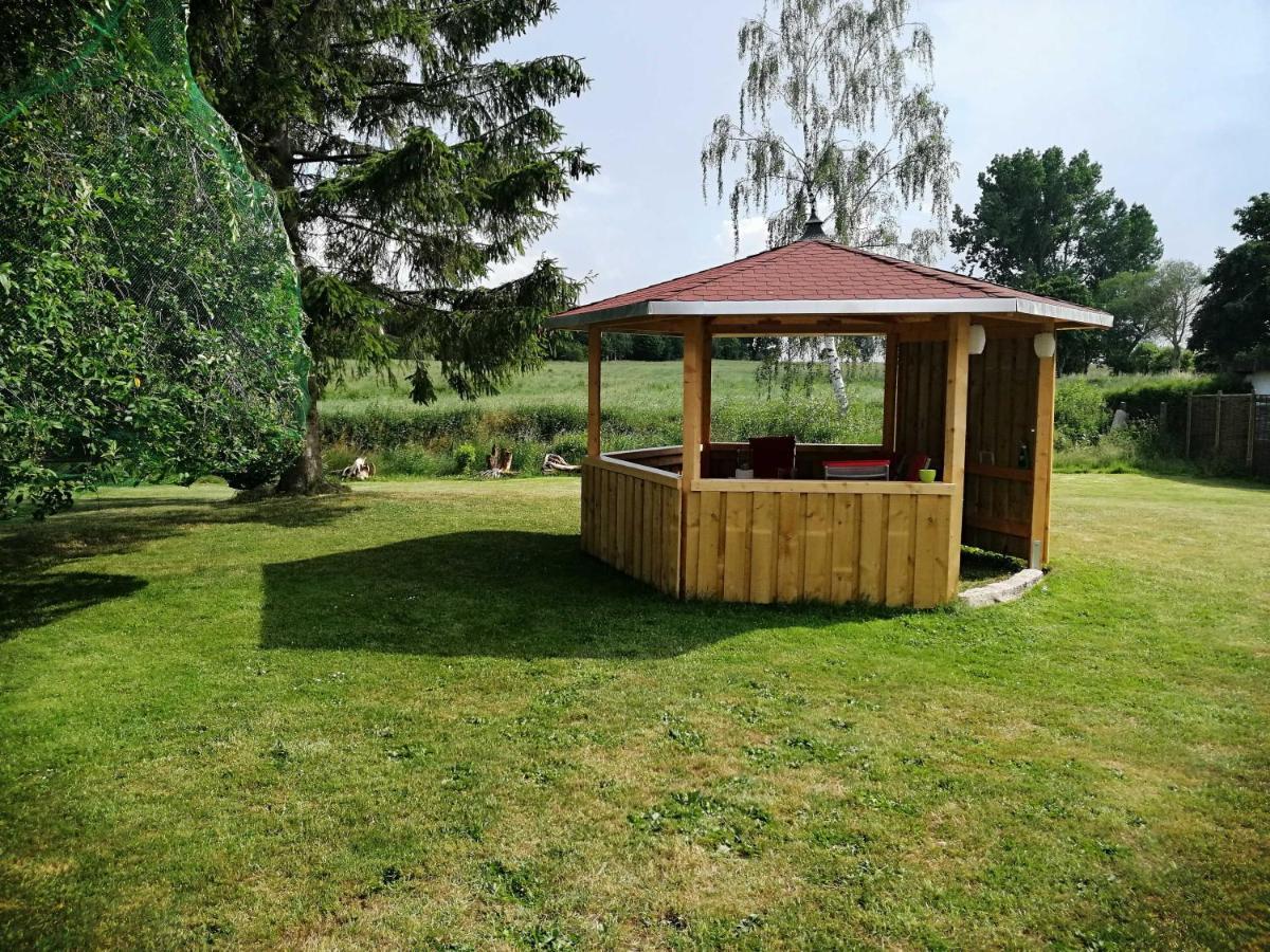 Haus am Peenebach Klein Bunzow Buitenkant foto